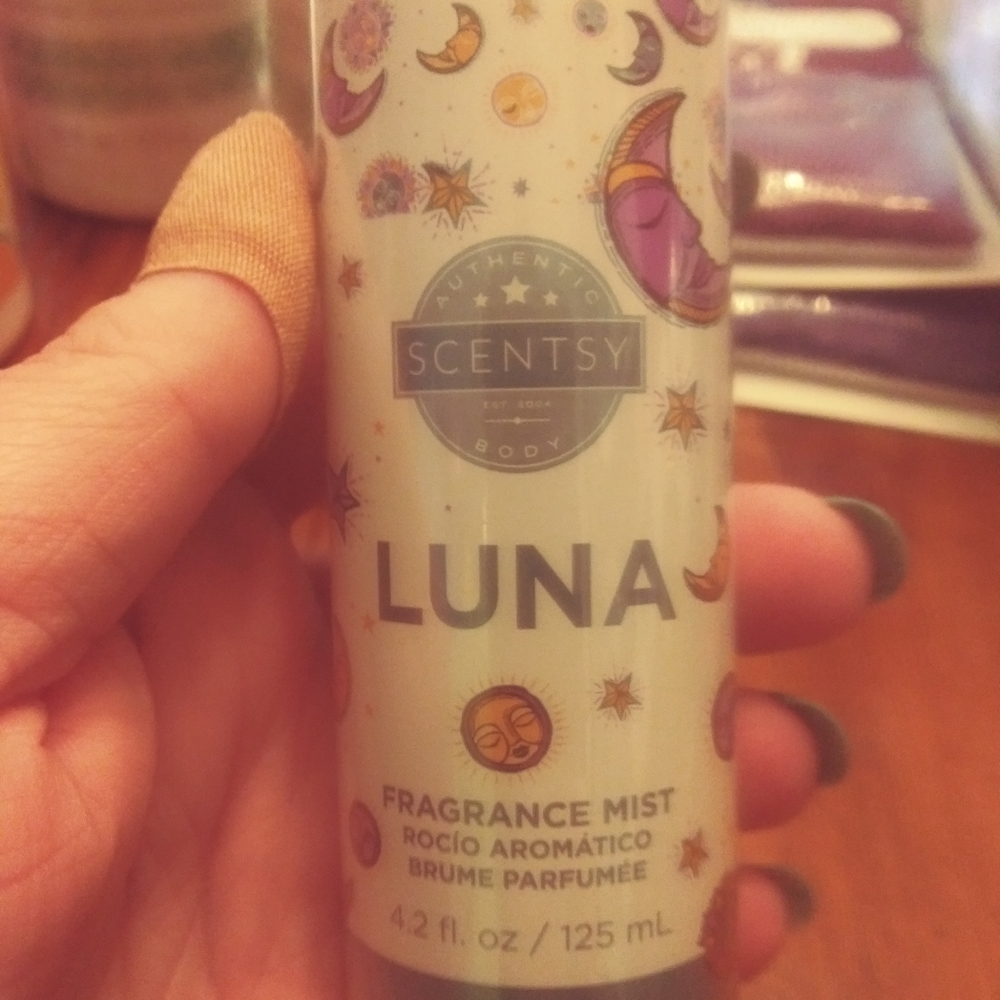 Fragrance mist